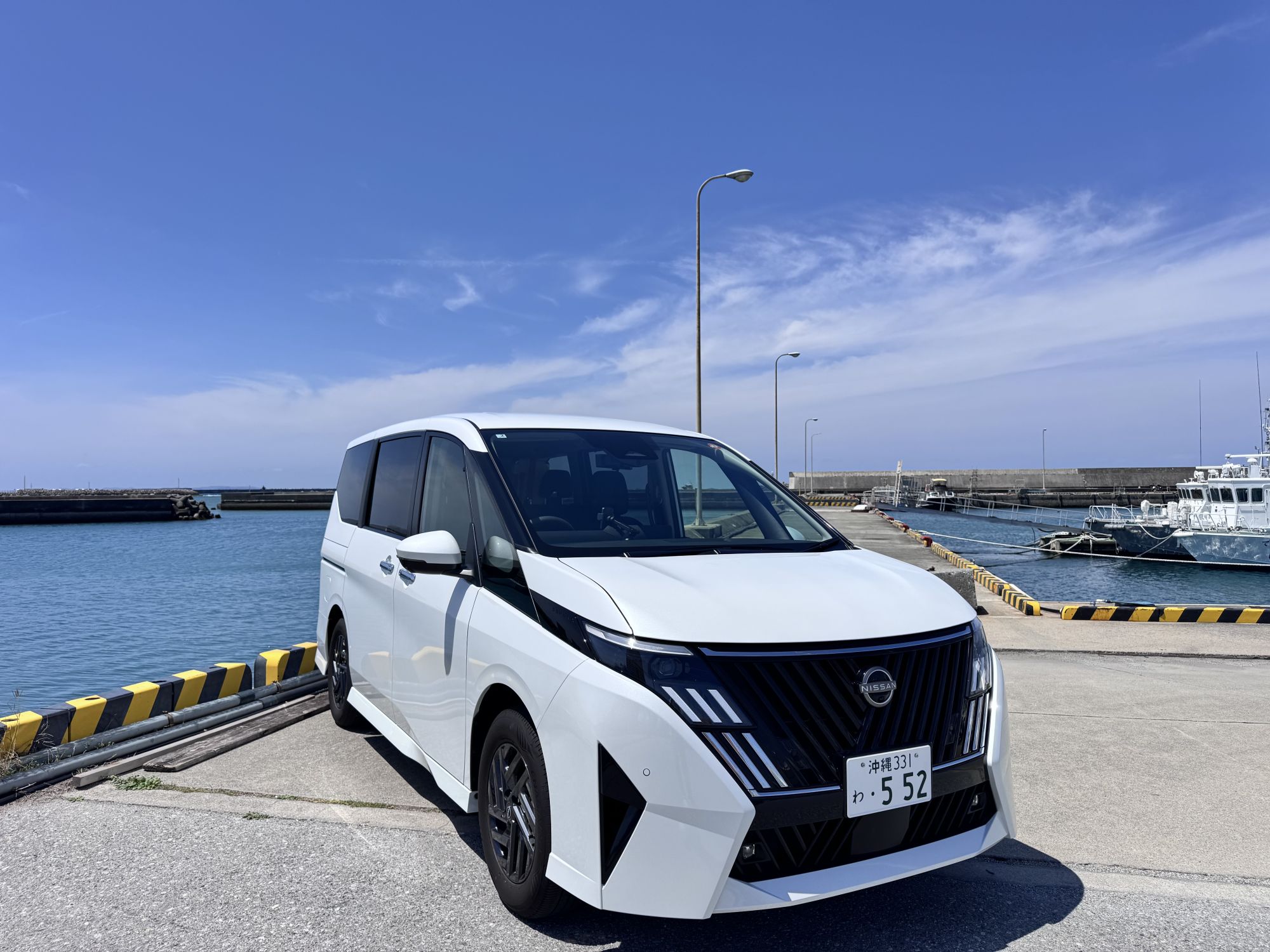 Serena Highway STAR V(珍珠白色)
